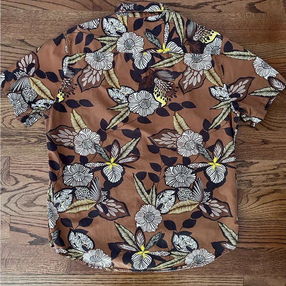 Forever 21 Men's Floral Regular fit Casual Shirt - Picture 7 of 11